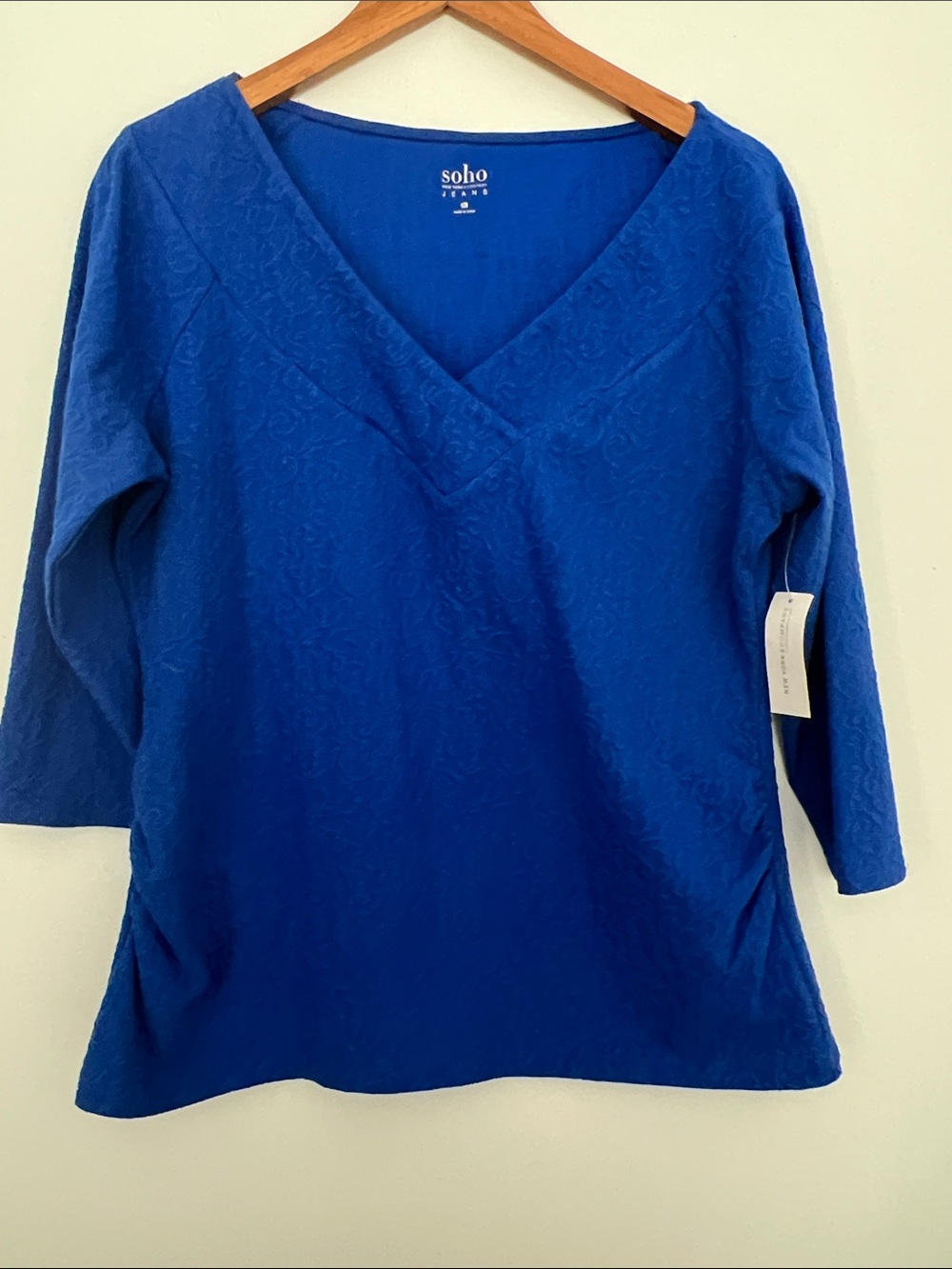 Soho Royal Blue V-Neck Textured 3/4 Sleeve Top